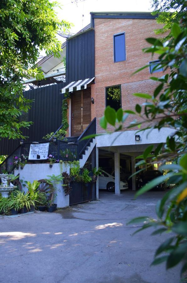 Dawnthaya Ayutthaya House บ้านดอนธยๅ อยุธยา Extérieur photo