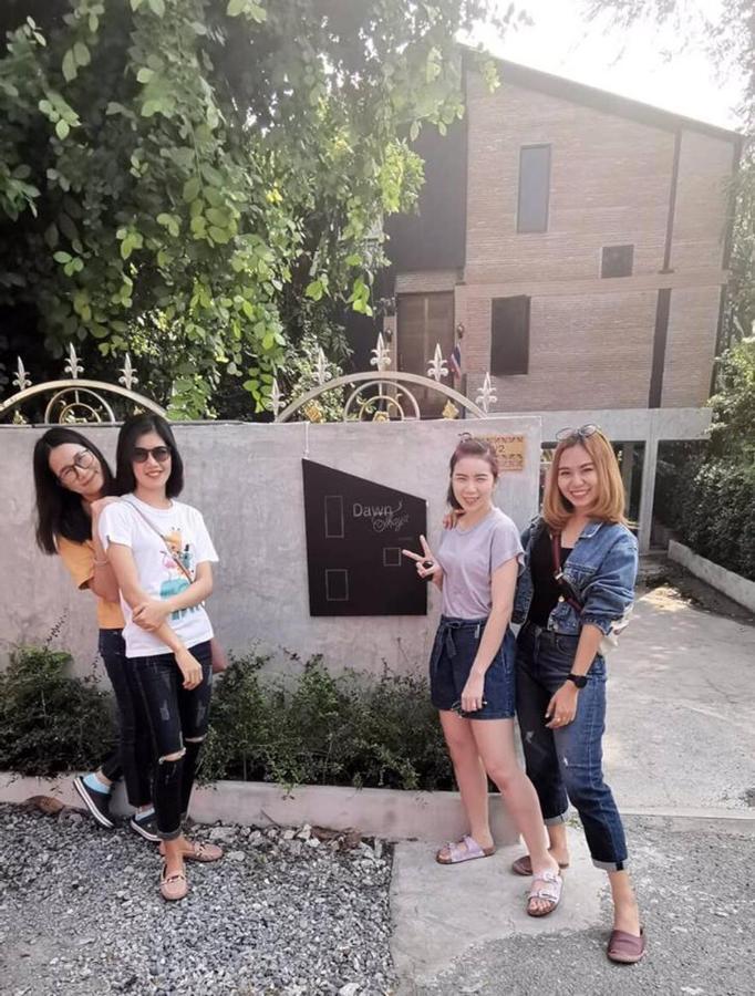 Dawnthaya Ayutthaya House บ้านดอนธยๅ อยุธยา Extérieur photo