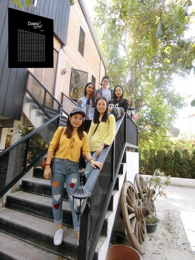 Dawnthaya Ayutthaya House บ้านดอนธยๅ อยุธยา Extérieur photo